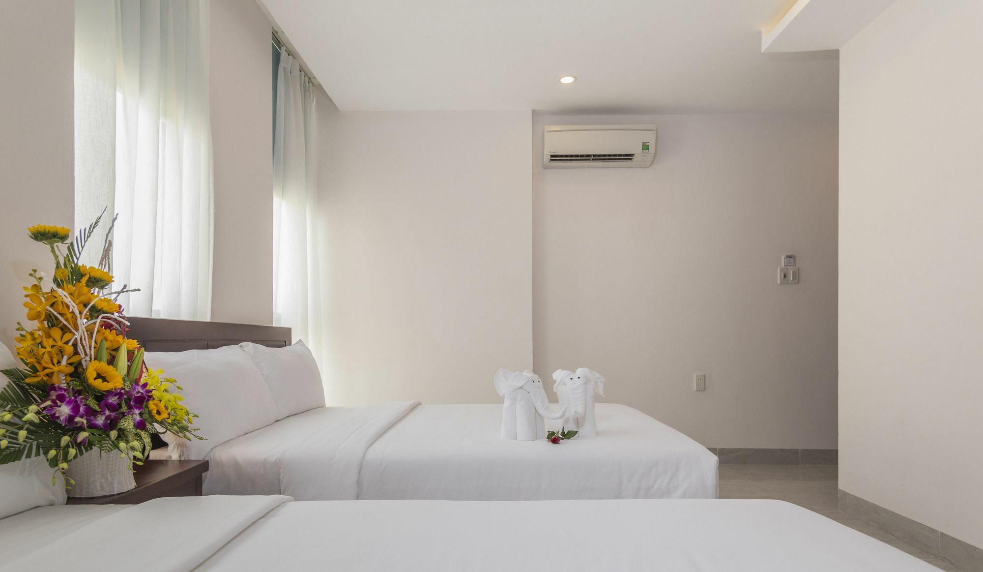 Azure Hotel Danang Exterior foto